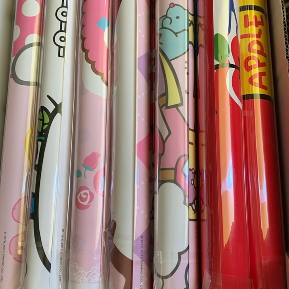 Hello Kitty Poster - Picture 2 of 3